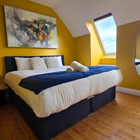 아파트 Dockland Apartment, 2 Bed, 2 Bath With Parking 골웨이